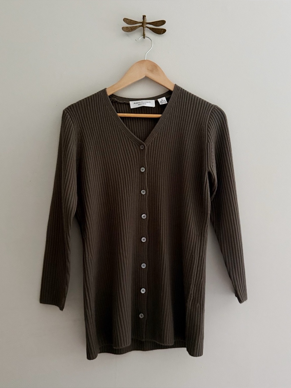 100% Wool Brown Long Ribbed Vintage Cardigan Knit Sweater Small